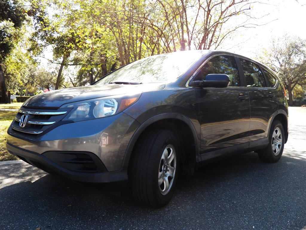 2013 Honda CR-V - $8,900