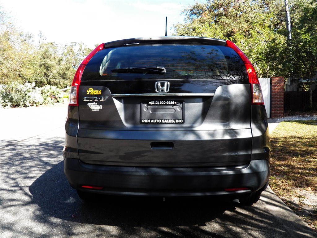 2013 Honda CR-V - $8,900