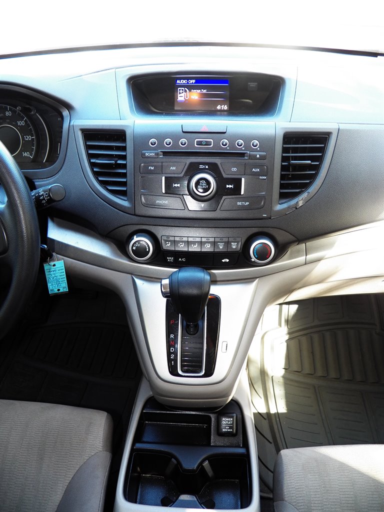 2013 Honda CR-V - $8,900