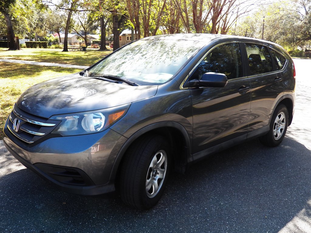 2013 Honda CR-V - $8,900