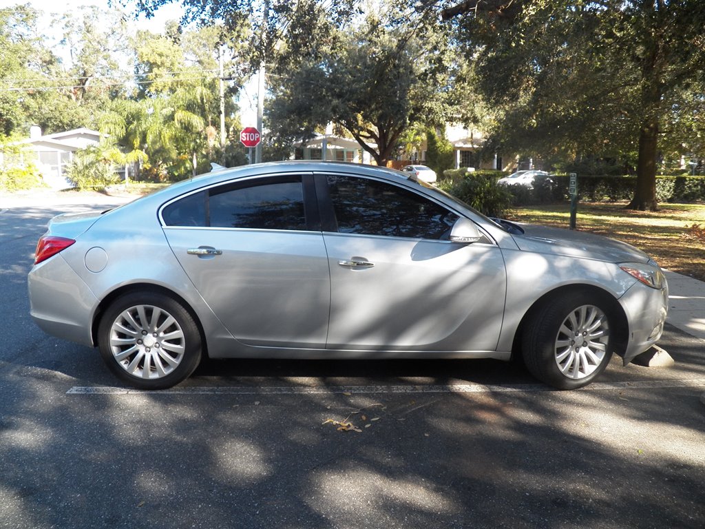 2012 Buick Regal Premium 1 photo