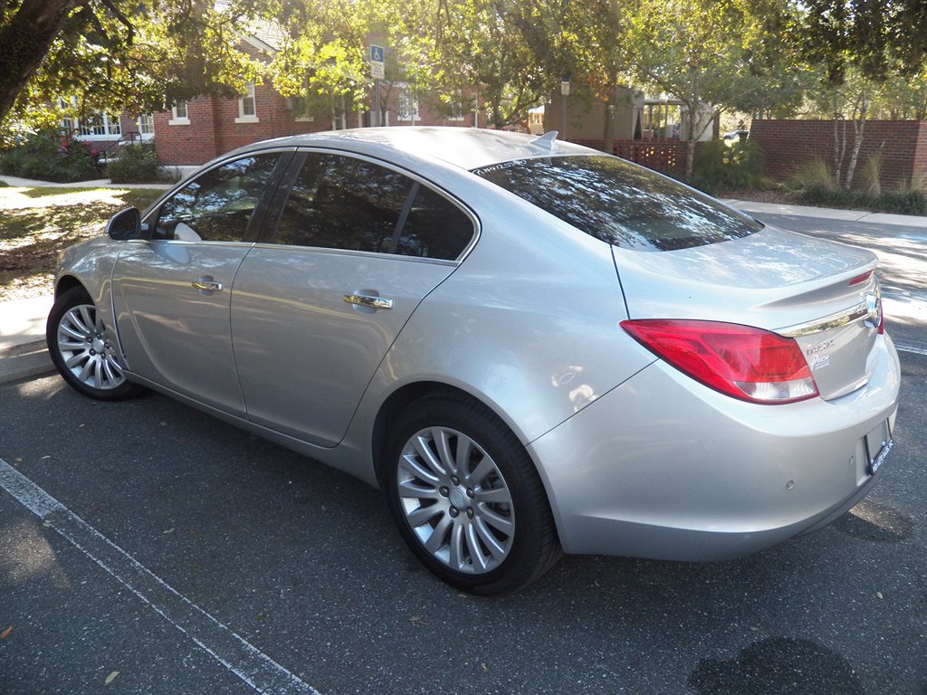 2012 Buick Regal Premium 1 photo