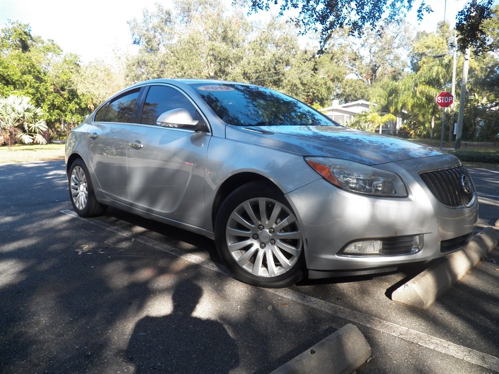 2012 Buick Regal Premium 1 photo