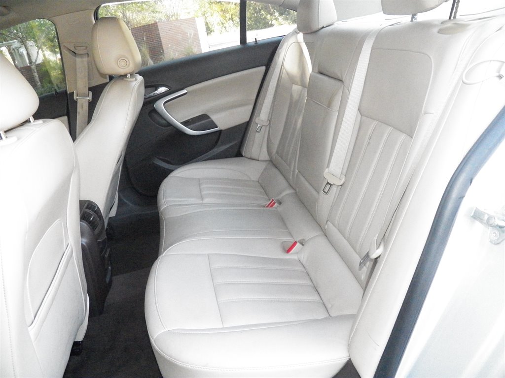 2012 Buick Regal Premium 1 photo