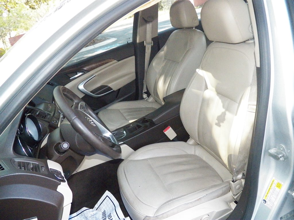 2012 Buick Regal Premium 1 photo