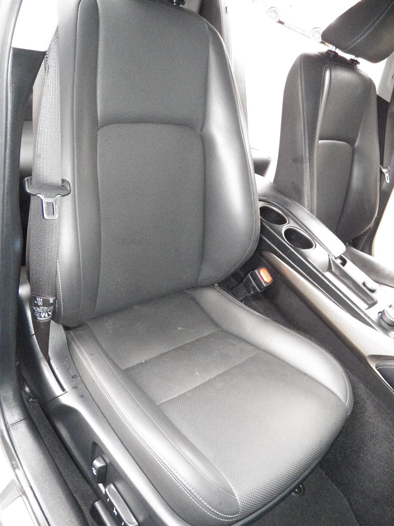 2016 Lexus IS 00t photo
