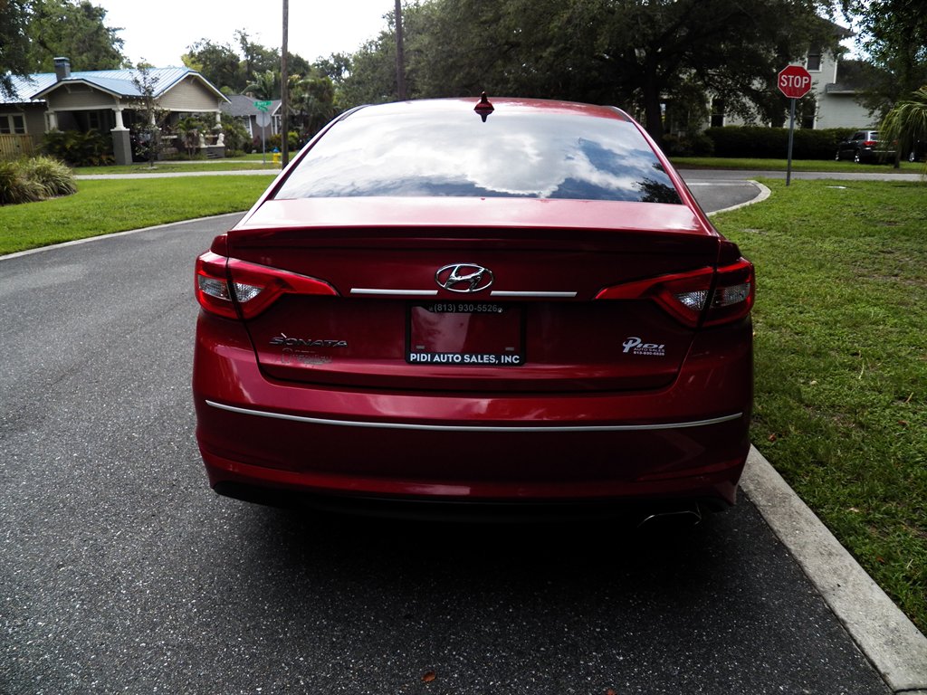 2017 Hyundai Sonata - $9,900