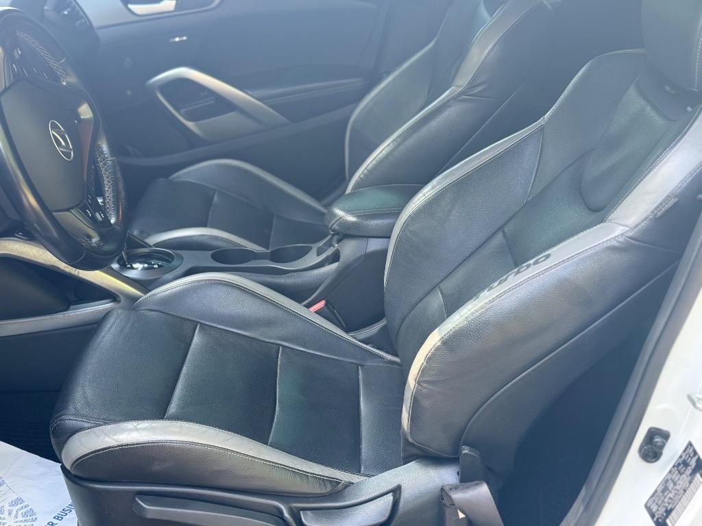 2016 Hyundai Veloster - $11,900