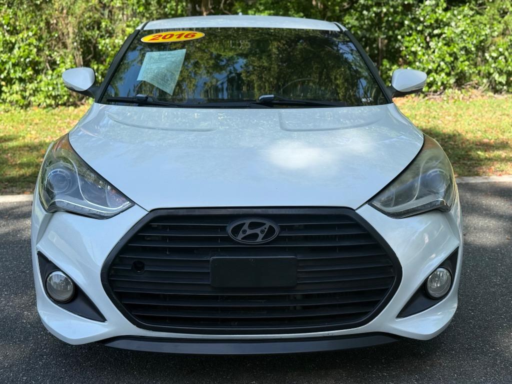 2016 Hyundai Veloster - $11,900