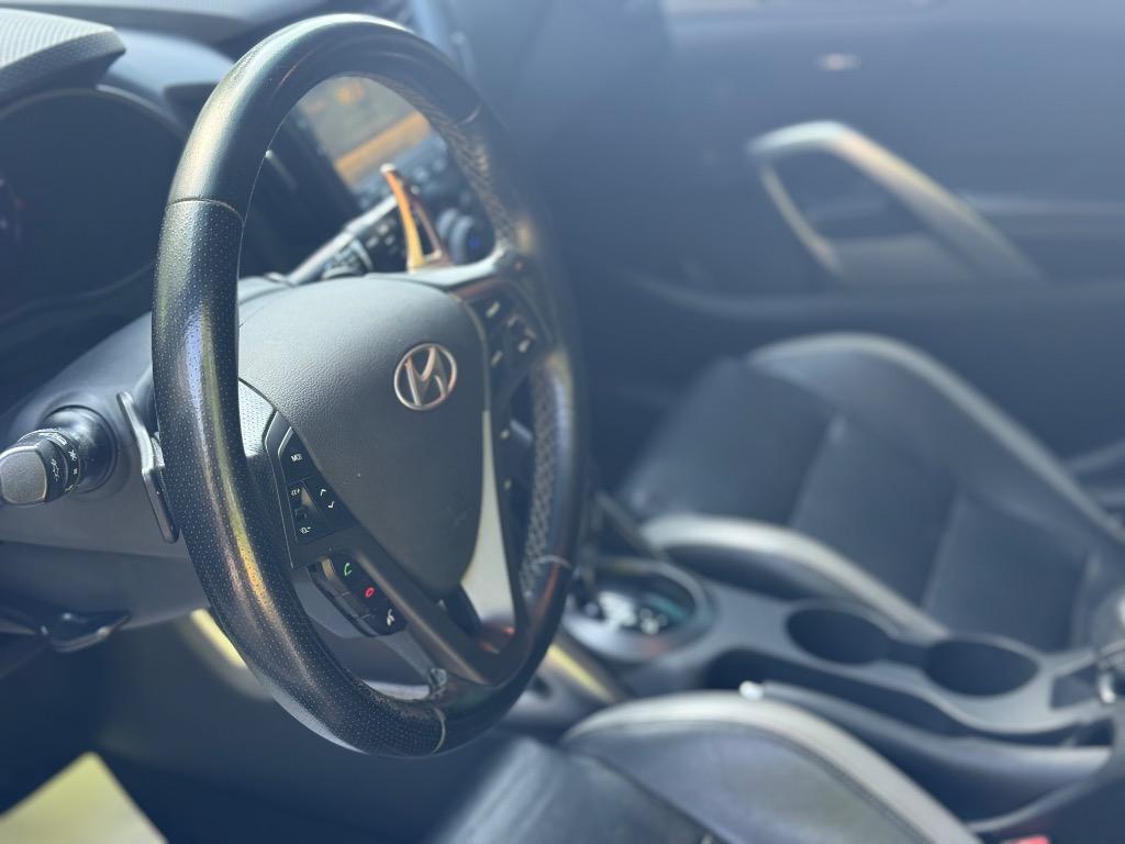 2016 Hyundai Veloster - $11,900