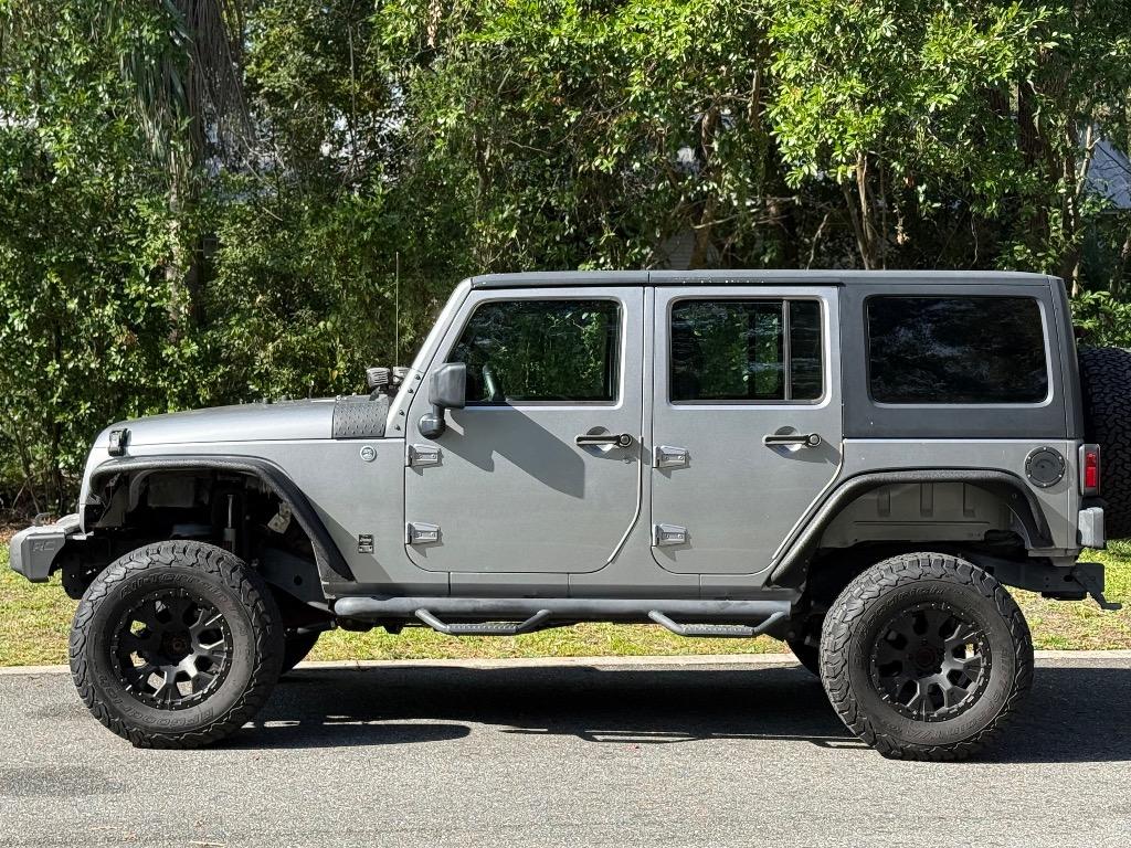 2015 Jeep Wrangler - $15,900