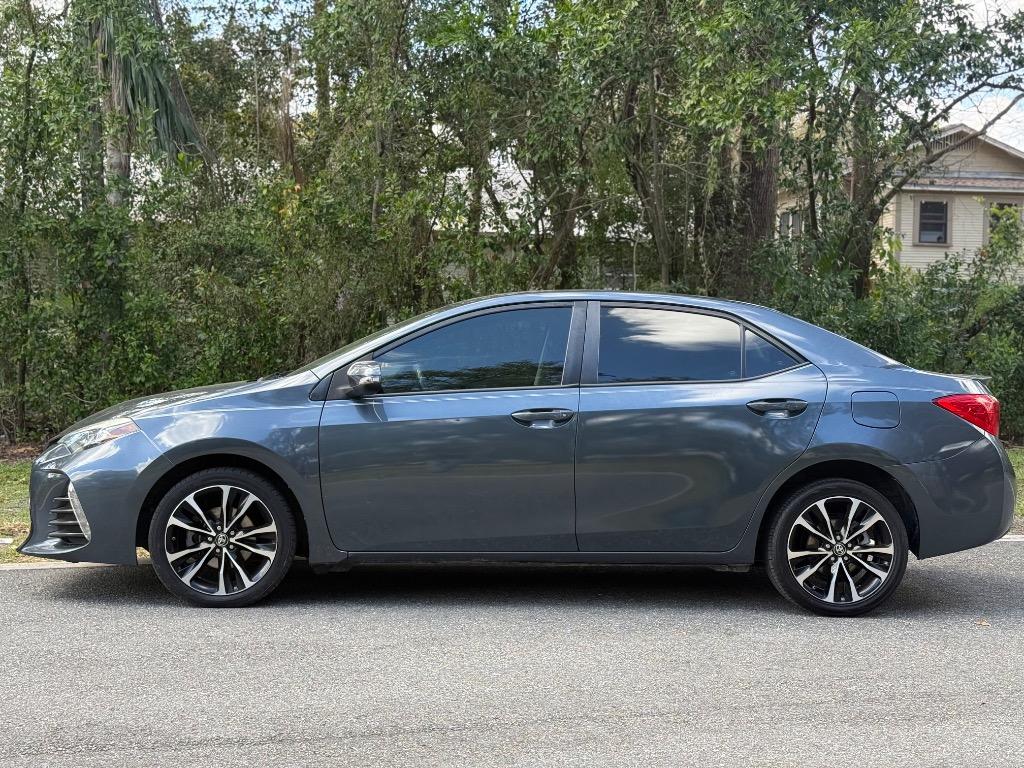 2019 Toyota Corolla - $9,900