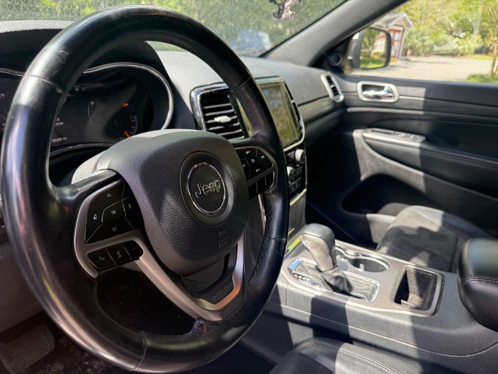 2019 Jeep Cherokee - $17,900