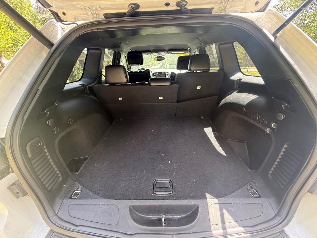 2019 Jeep Cherokee - $17,900