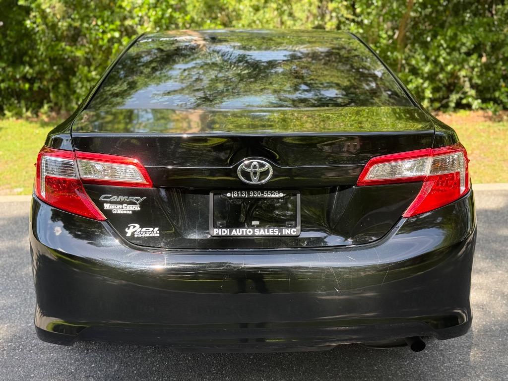 2014 Toyota Camry - $9,900