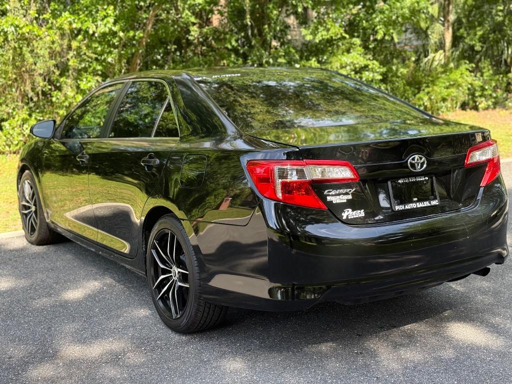 2014 Toyota Camry - $9,900