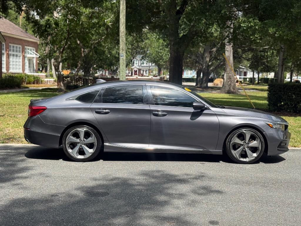2018 Honda Accord - $14,900