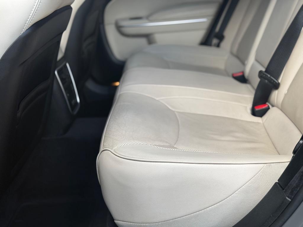 2018 Chrysler 300 - $14,900
