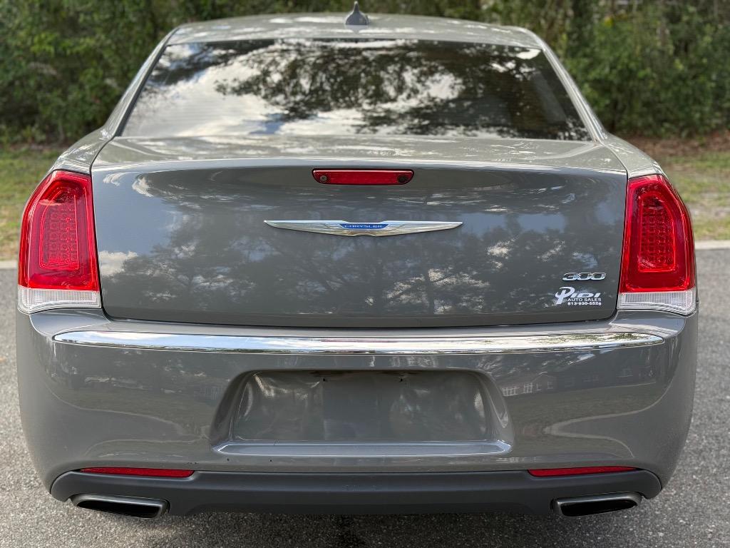 2018 Chrysler 300 - $14,900