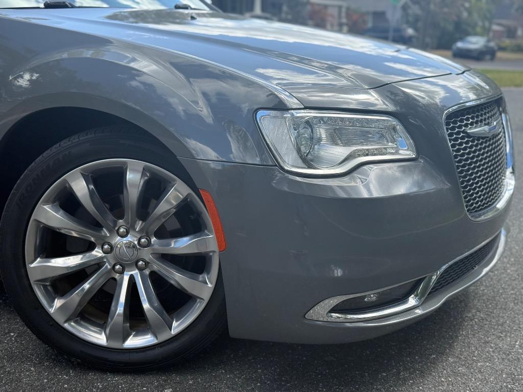 2018 Chrysler 300 - $14,900