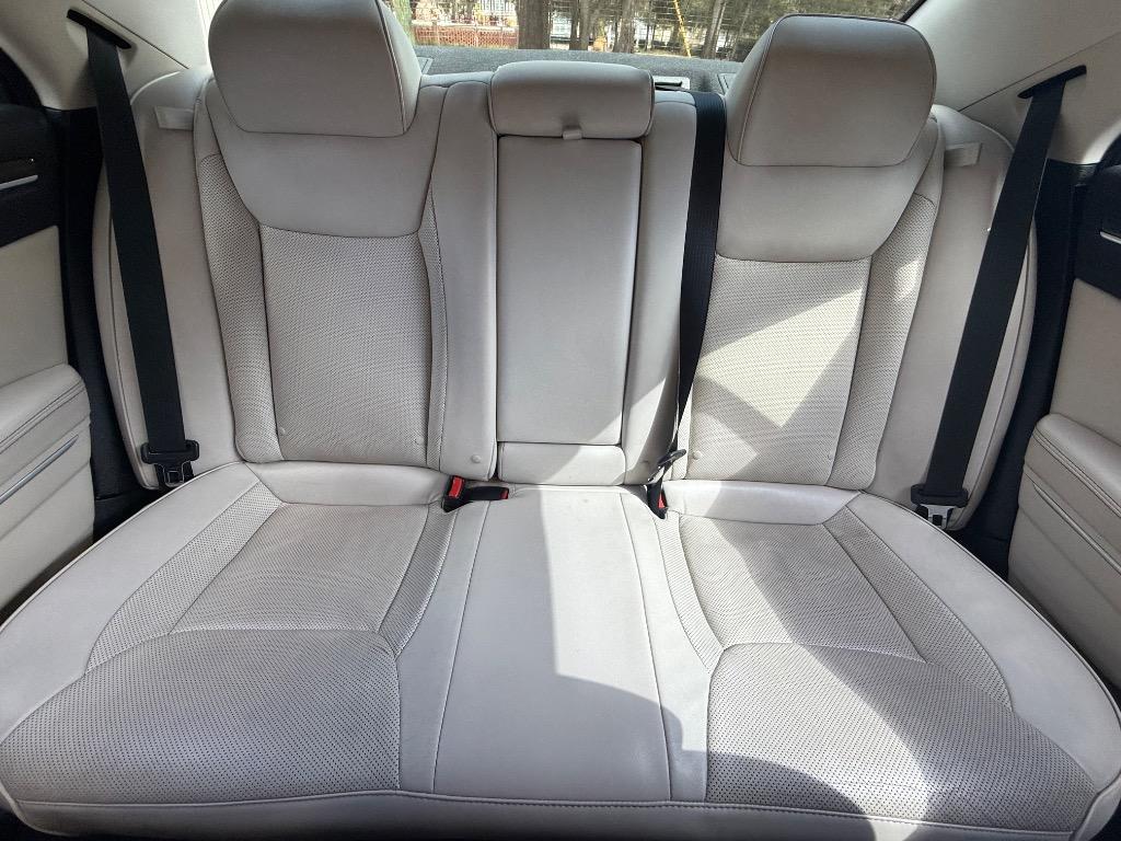 2018 Chrysler 300 - $14,900