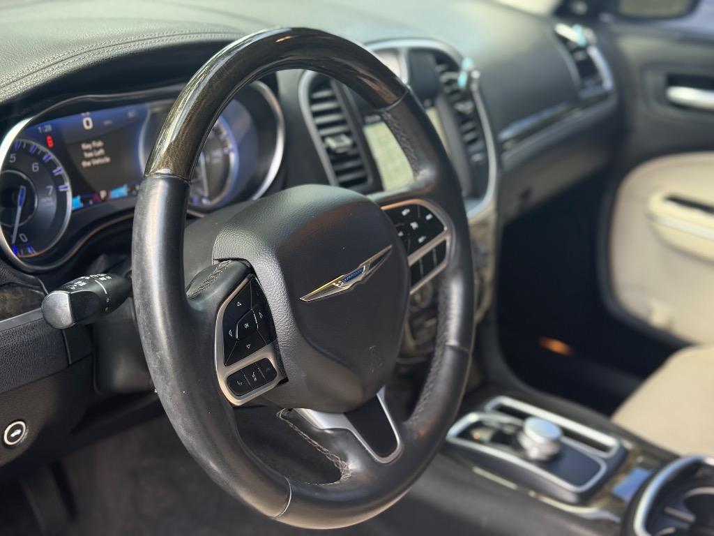 2018 Chrysler 300 - $14,900