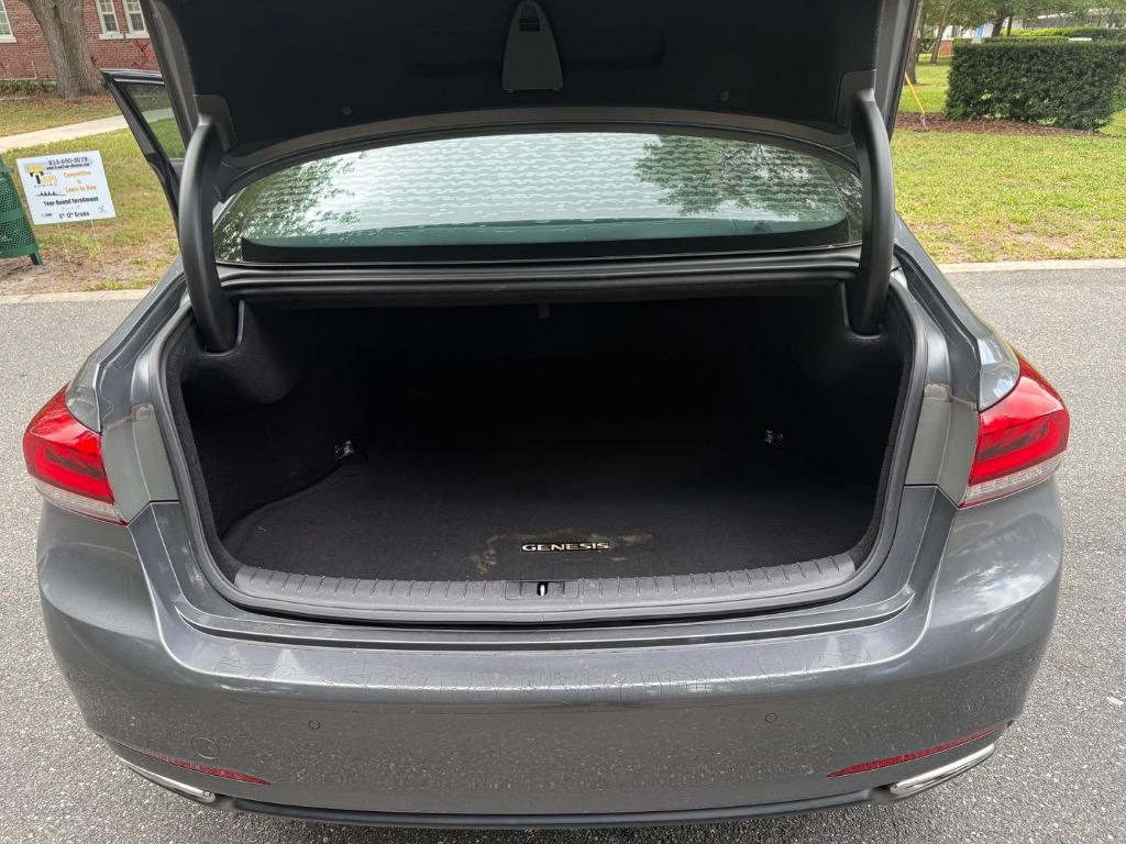 2016 Hyundai Genesis - $11,900