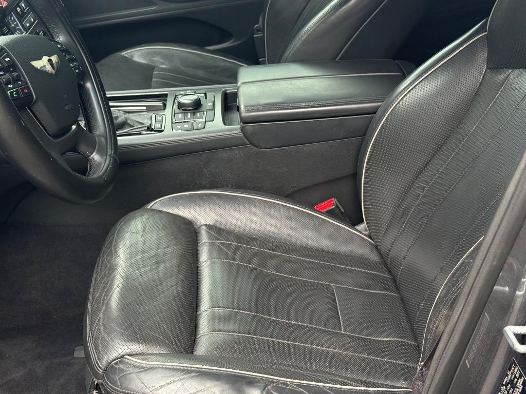 2016 Hyundai Genesis - $11,900