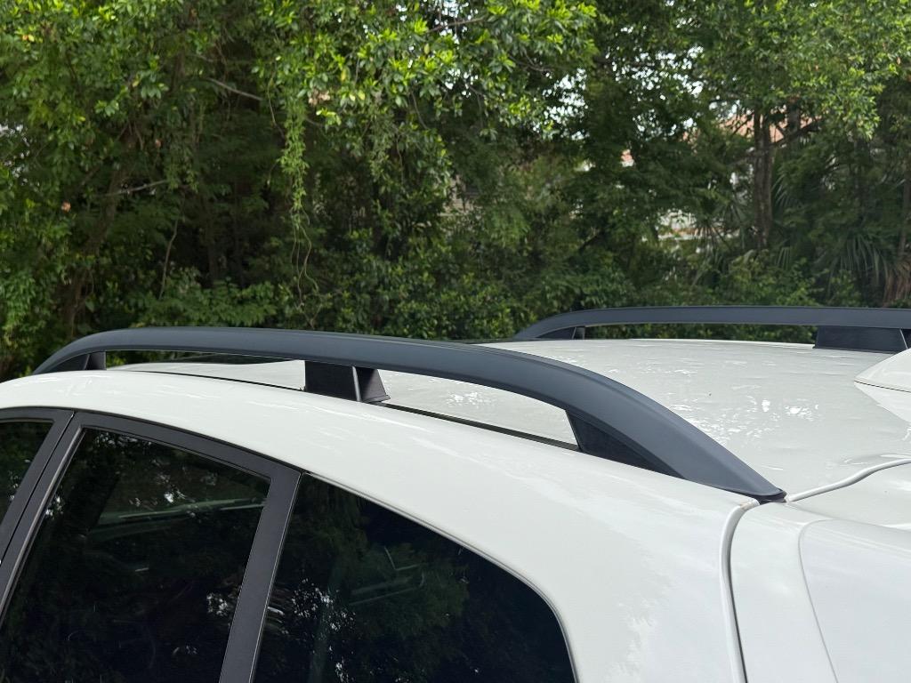 2017 Subaru Forester - $8,900