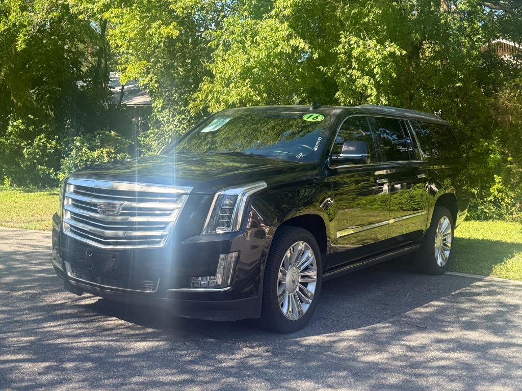 2016 Cadillac Escalade - $17,900