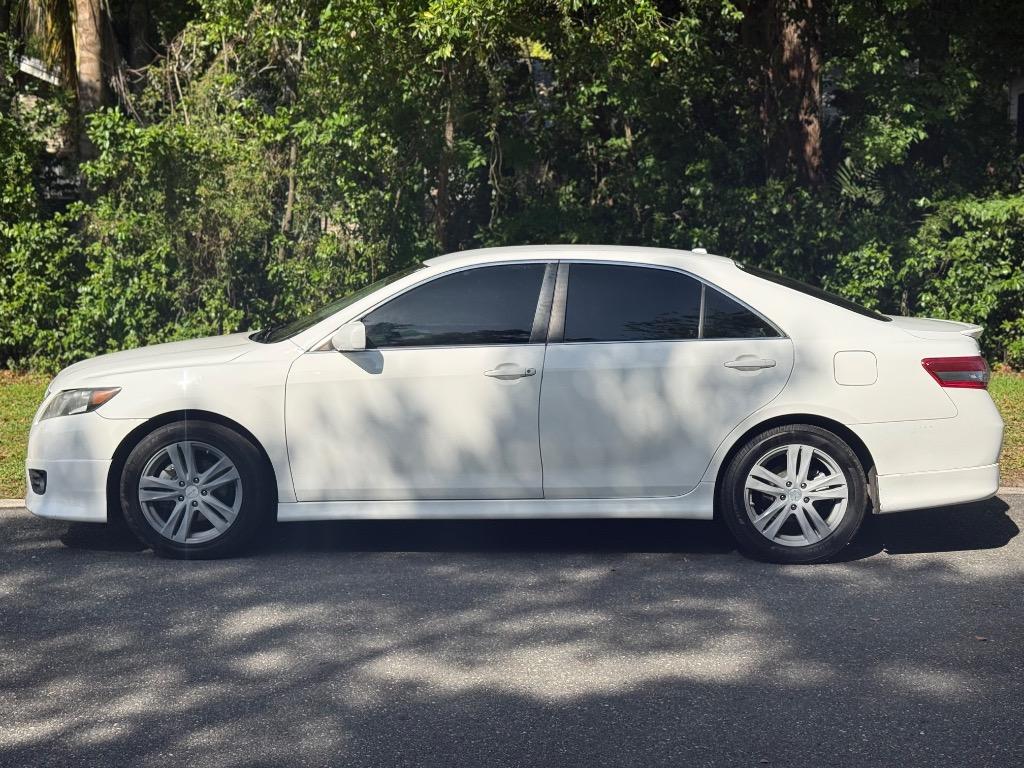 2011 Toyota Camry - $5,900