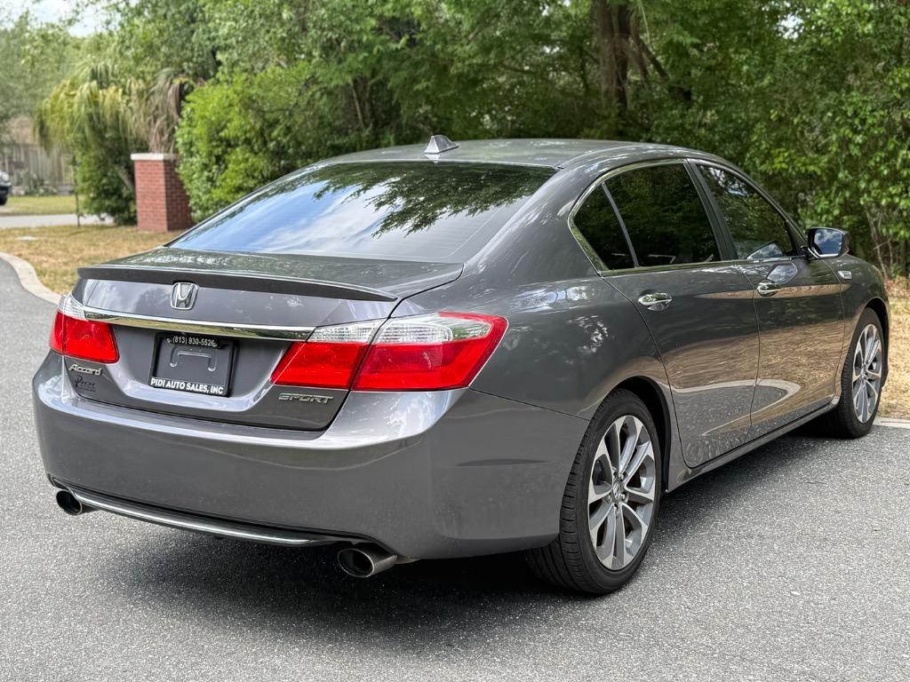 2015 Honda Accord - $8,900