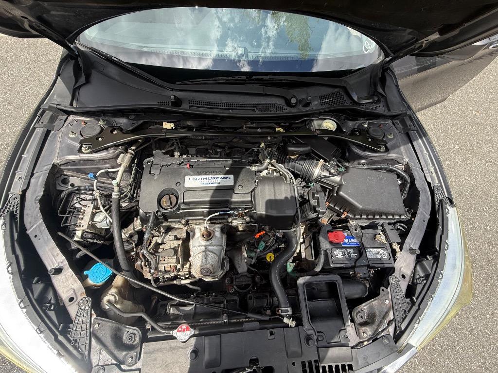 2015 Honda Accord - $8,900