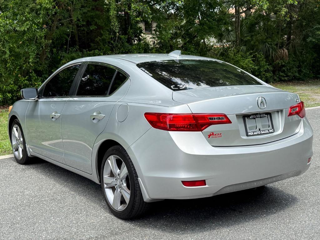2013 Acura ILX - $10,900