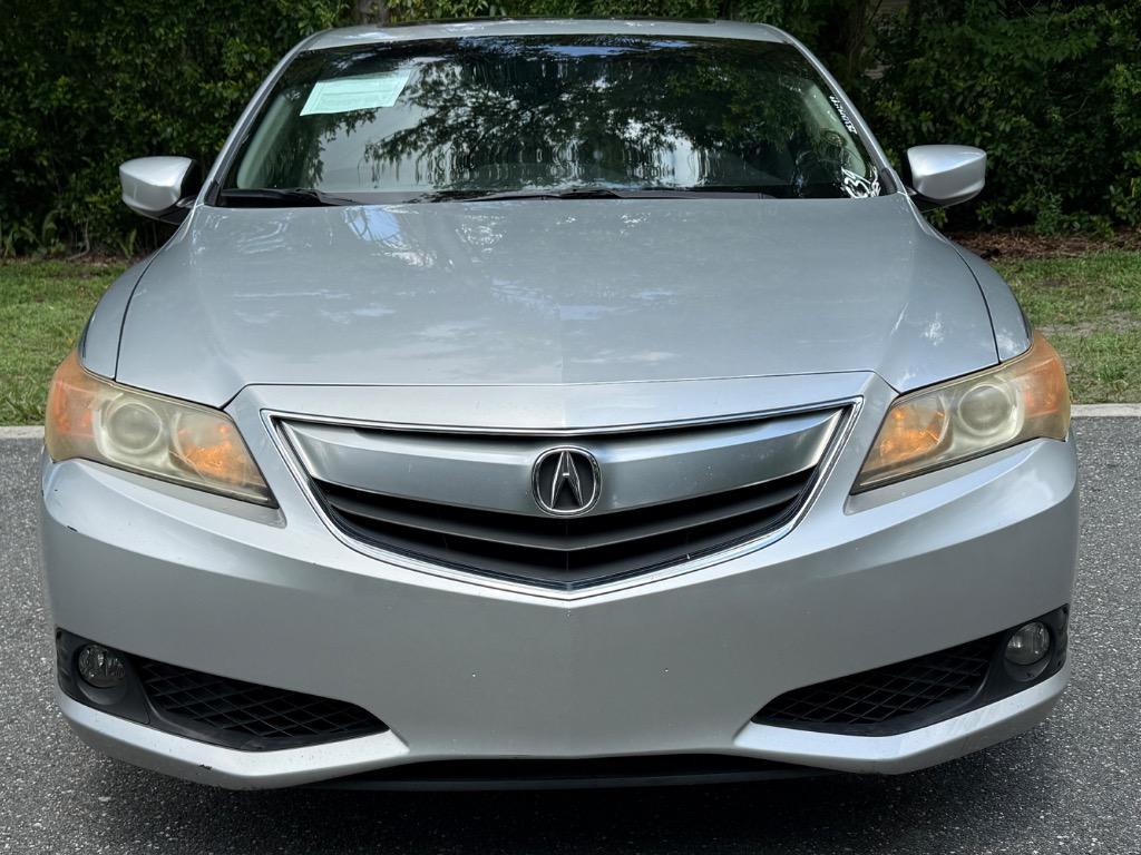2013 Acura ILX - $10,900