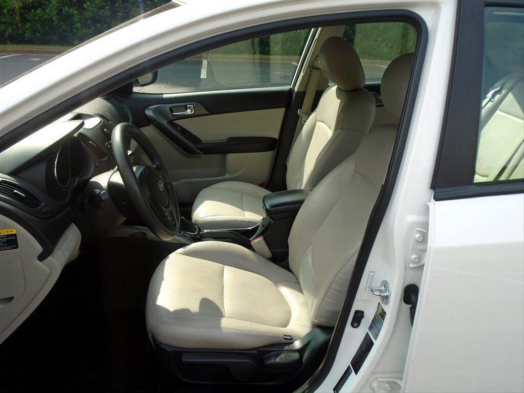 2013 Kia Forte - $7,895