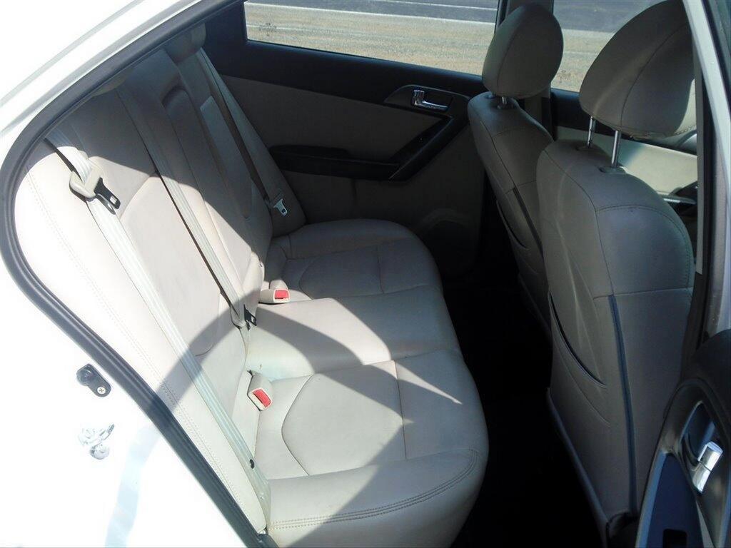 2013 Kia Forte - $7,895