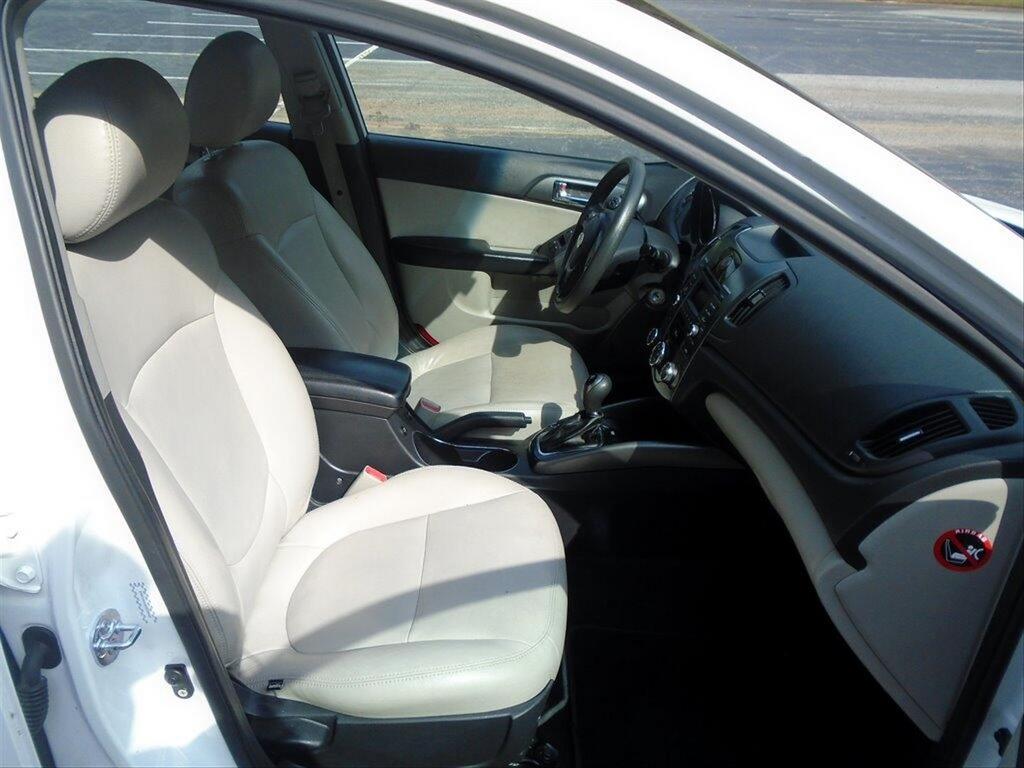 2013 Kia Forte - $7,895