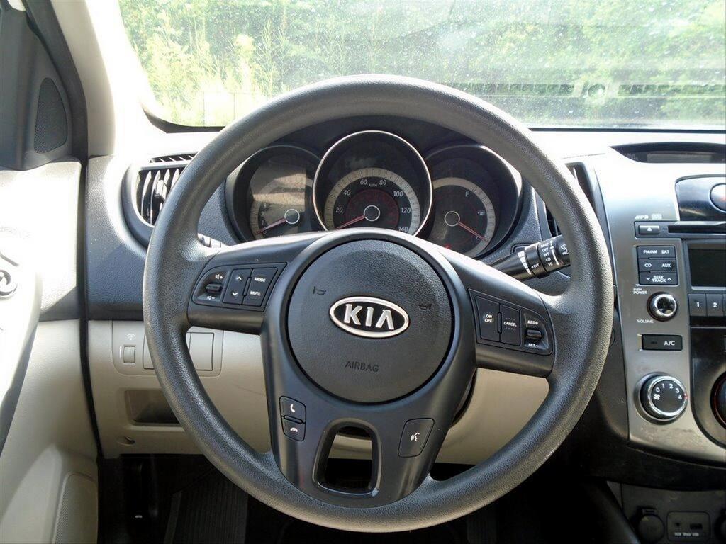 2013 Kia Forte - $7,895