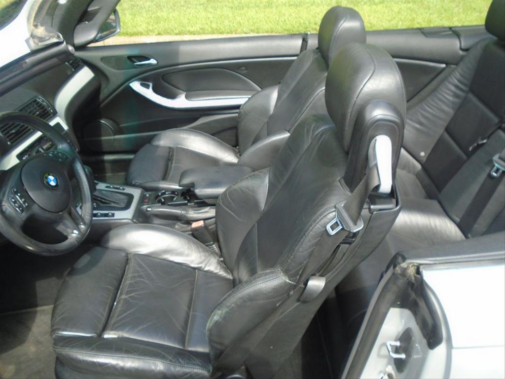 2005 BMW 3-Series 325Ci photo