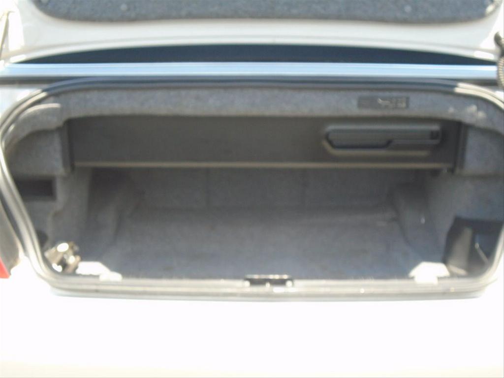 2005 BMW 3-Series 325Ci photo