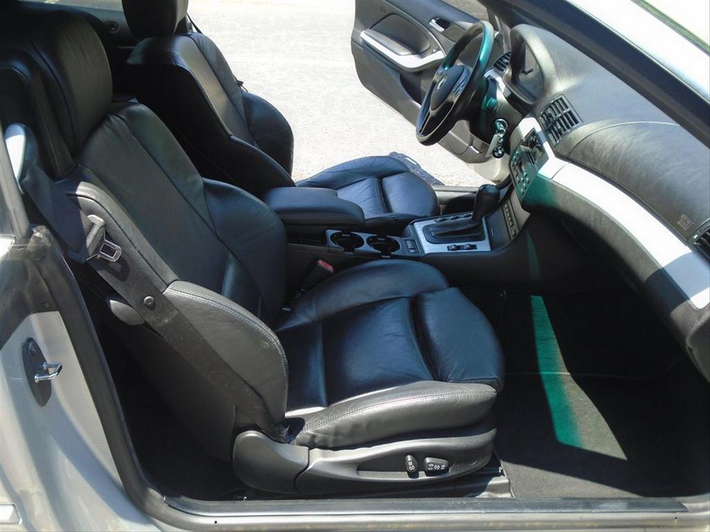 2005 BMW 3-Series 325Ci photo