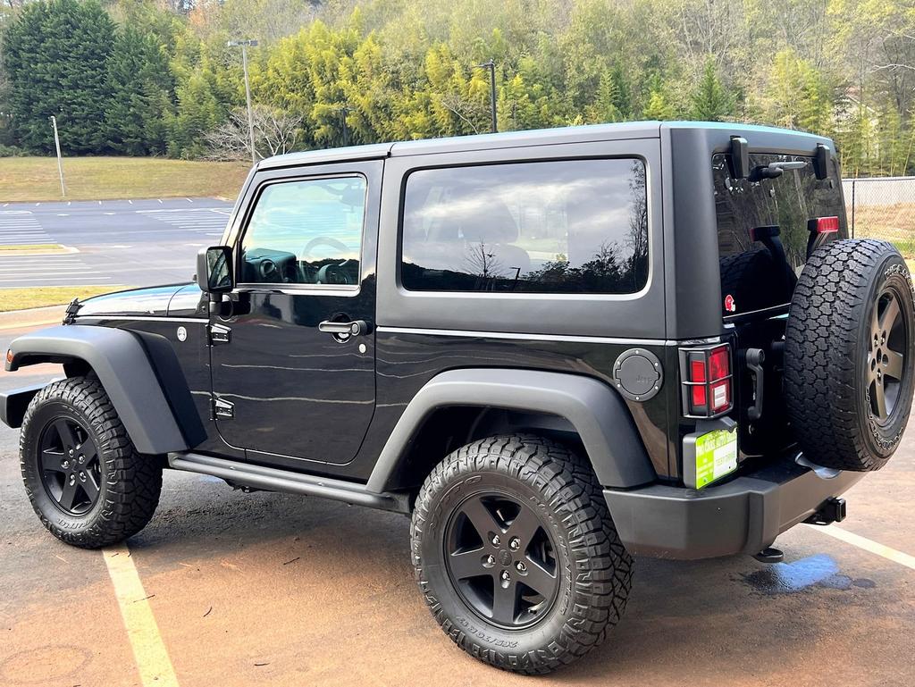 2016 Jeep Wrangler - $23,995
