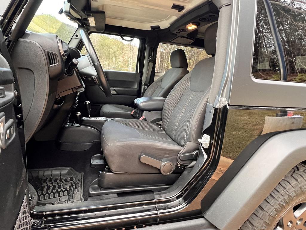 2016 Jeep Wrangler - $23,995
