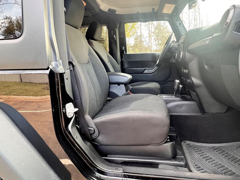 2016 Jeep Wrangler - $23,995