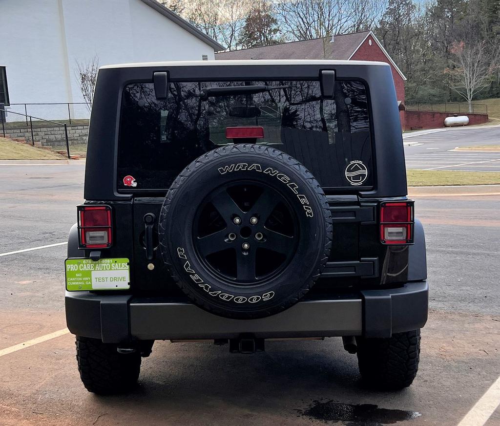 2016 Jeep Wrangler - $23,995