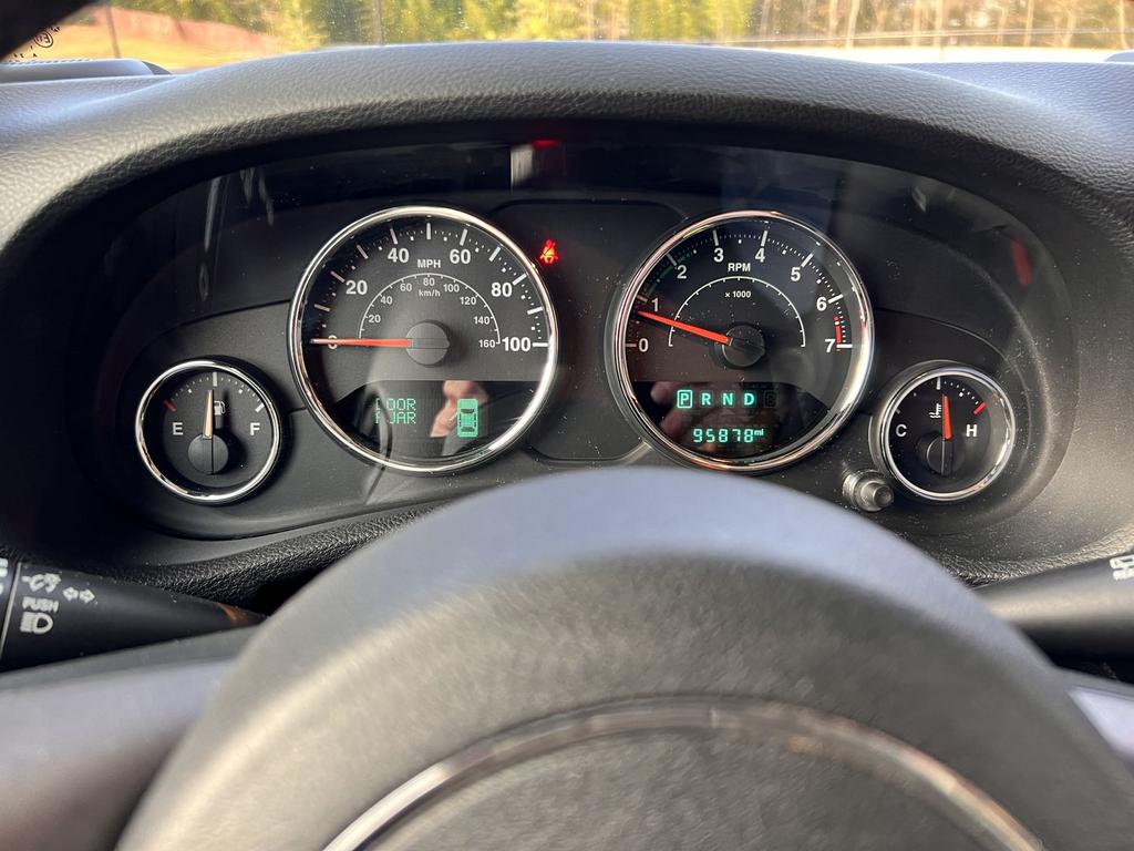 2016 Jeep Wrangler - $23,995