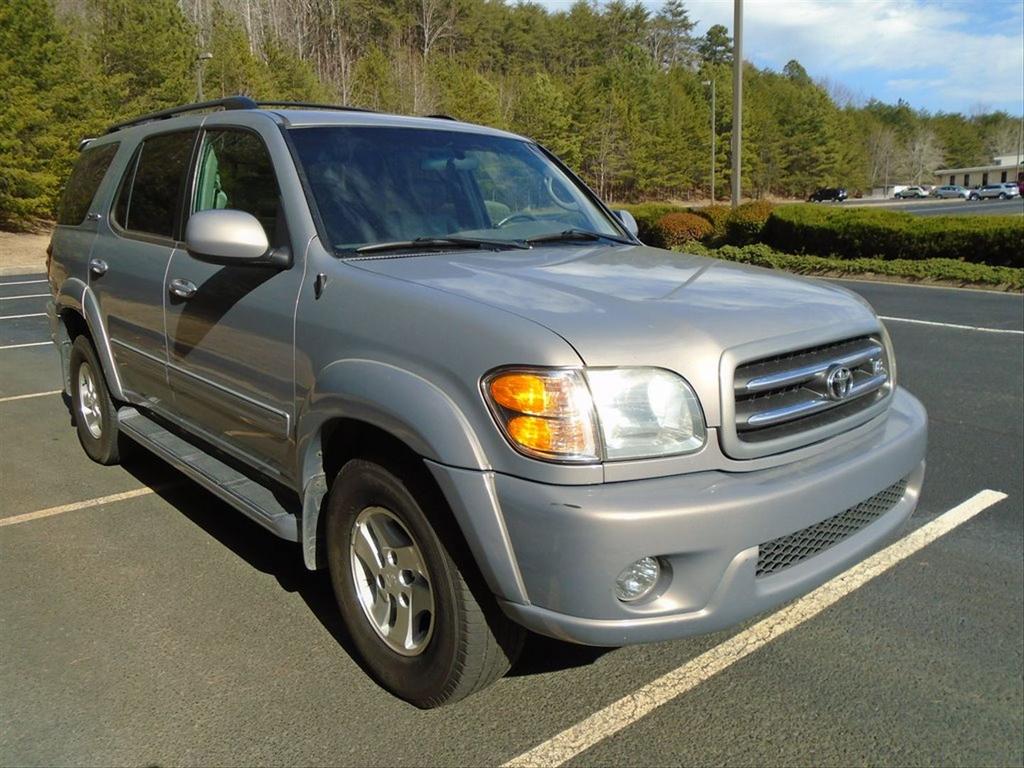 2002 Toyota Sequoia - $7,995