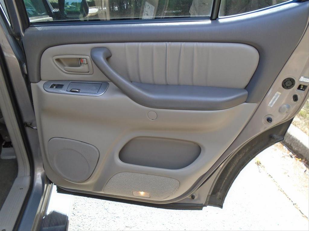 2002 Toyota Sequoia - $7,995