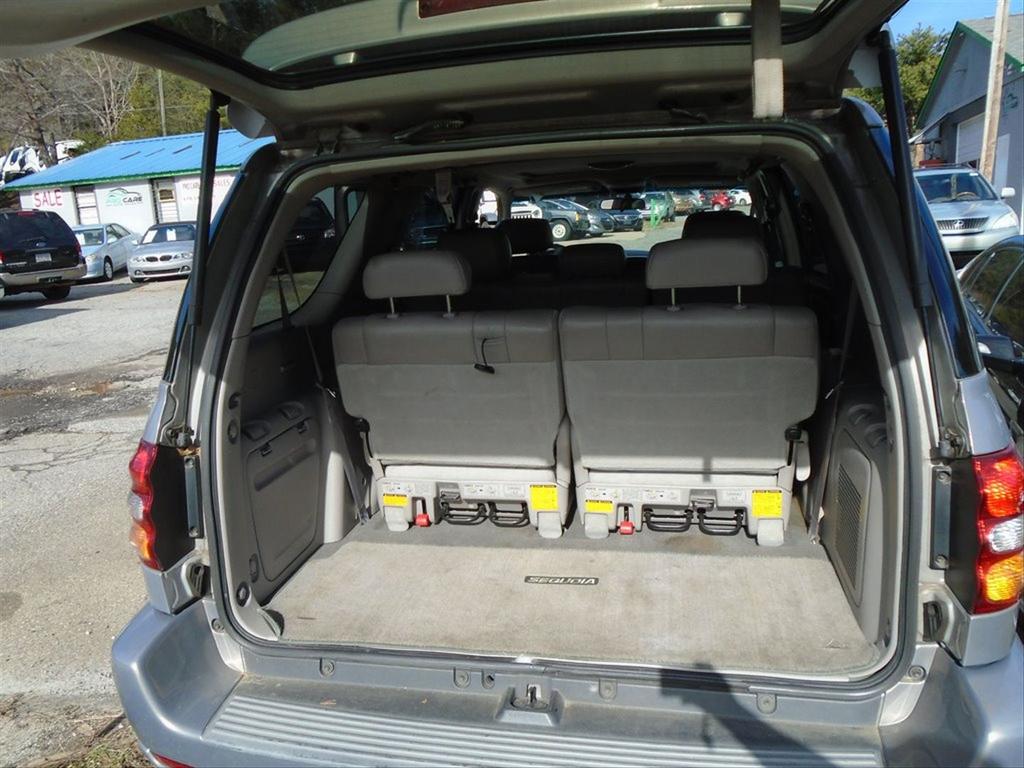 2002 Toyota Sequoia - $7,995